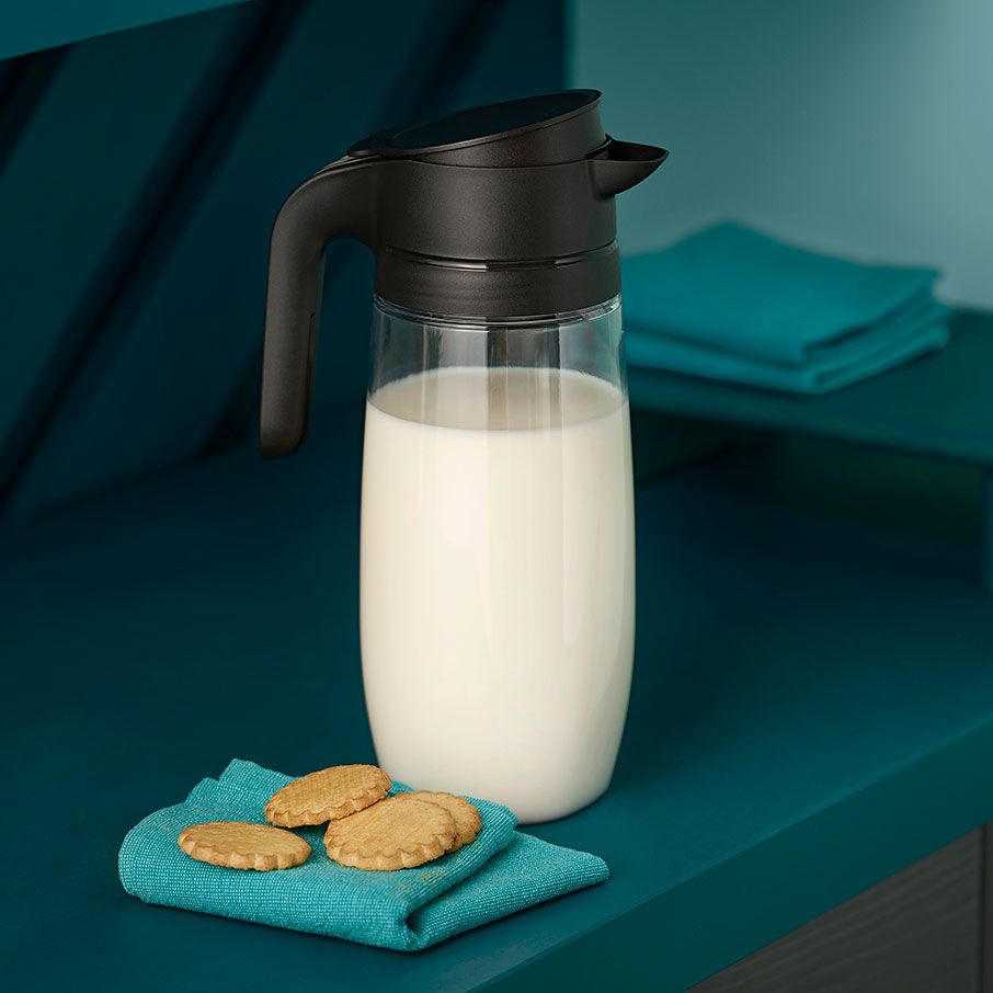 Tupperware Clearly Elegant Pitcher Black | KYJ-504813