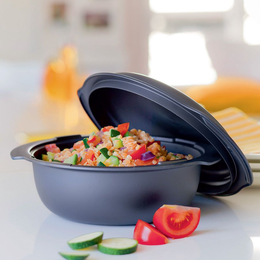 Tupperware Ultrapro 1.6-qt./1.5 L Round Pan With Cover | BKX-814530